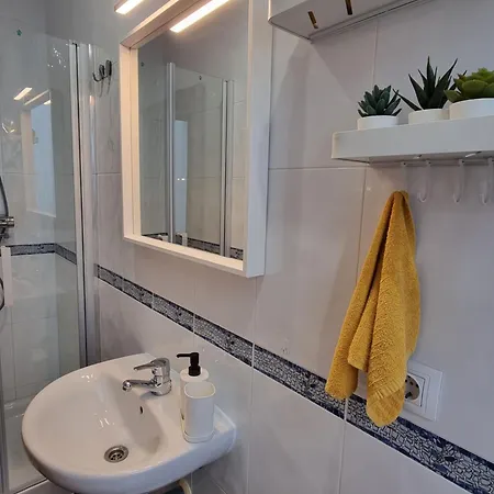 A 2 Min De Gascona * Oviede